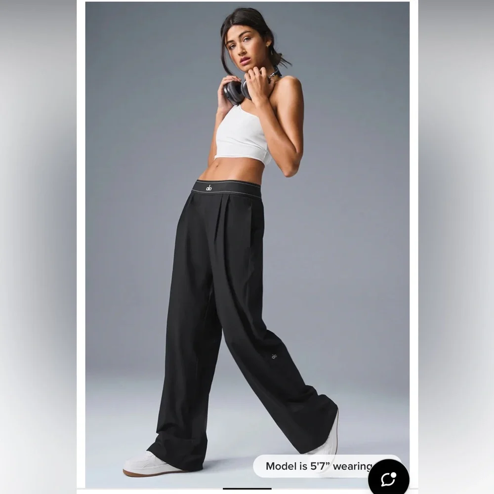ALO Yoga chic wide